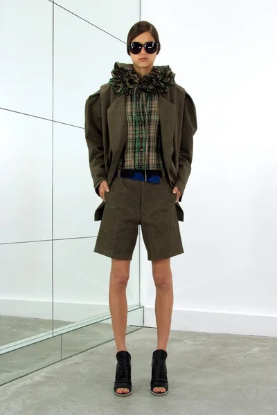 Look 14